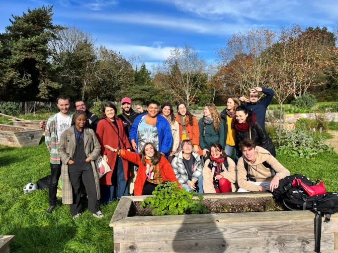 Développement d'une micro-ferme urbaine à Vannes : Le potager des coquelicots