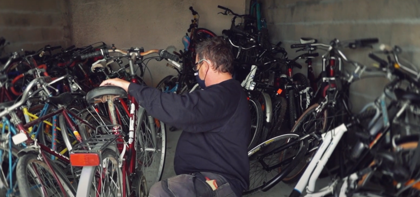 Maison du vélo (garage à vélos solidaire)